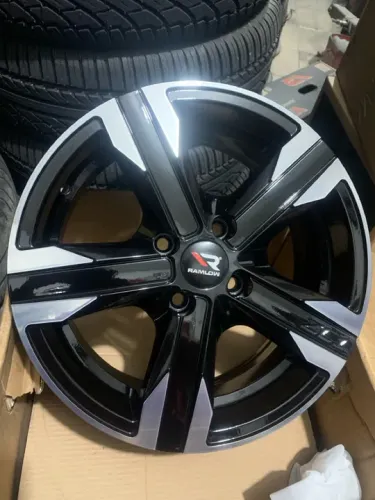 Jogo de rodas aro 15 novas 