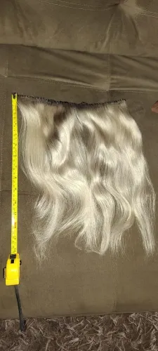 Mega hair loiro na tela