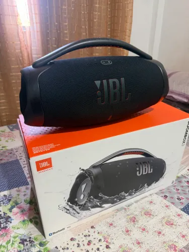 Bombox 3