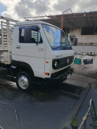 Caminhao 3/4 Volkswagen delivery 8-150  <br>150,000,00