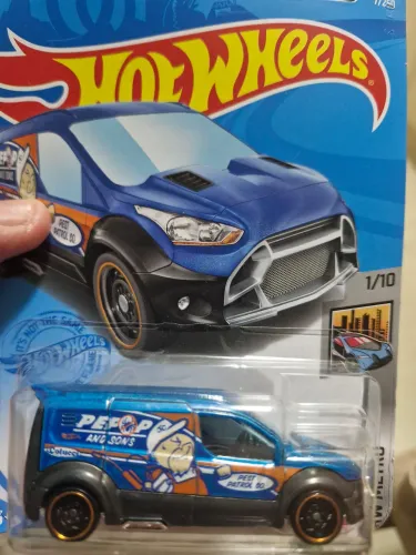 HOT WHEELS FORD TRANSIT CONNECT - HW METRO