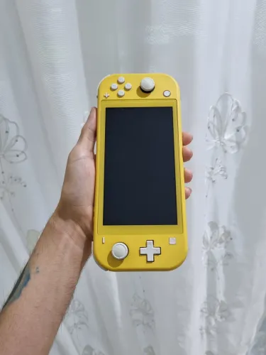 Nintendo Switch Lite Desbloqueado