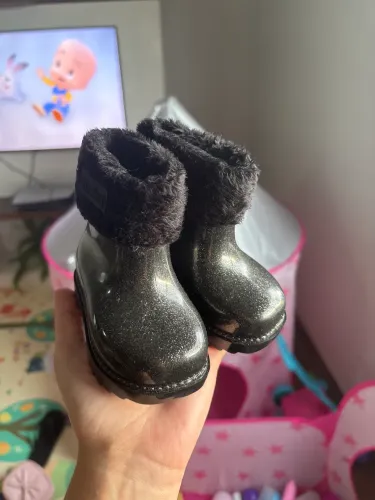 Bota infantil Melissa tamanho 17/18