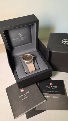Relógio Victorinox Dourado - Full Set
