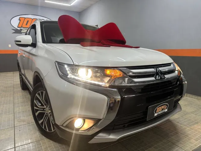 Mitsubishi Outlander Comfort 2.0 16V Aut. 2018
