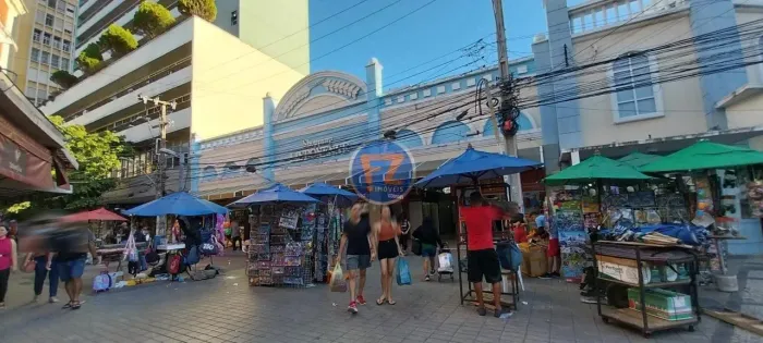 Locação de Comercial / Box na cidade de Fortaleza