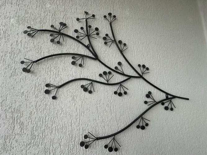Escultura de parede (metal)