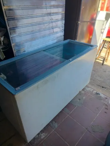 Freezer porta de vidro gelopar garantia de 3 meses aceito cartão