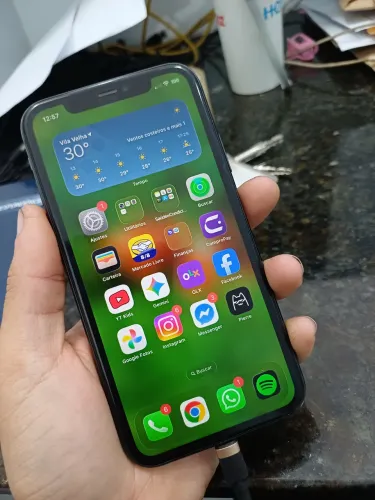 iPhone 11 - 64gb