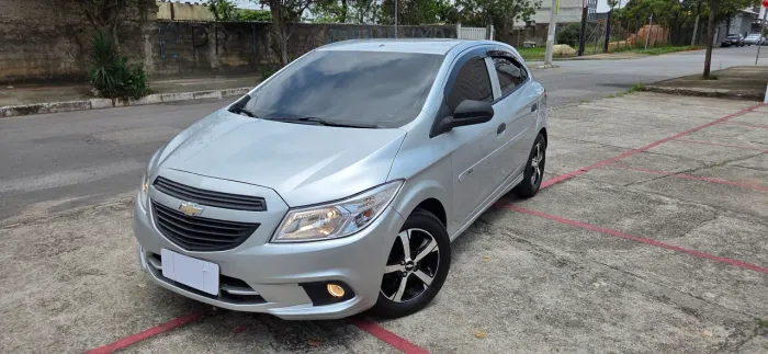 Chevrolet Onix JOY Hatch 1.0 8V Flex Mec. 4P 2018