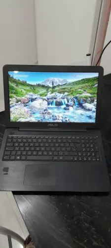 Notebook asus novinho