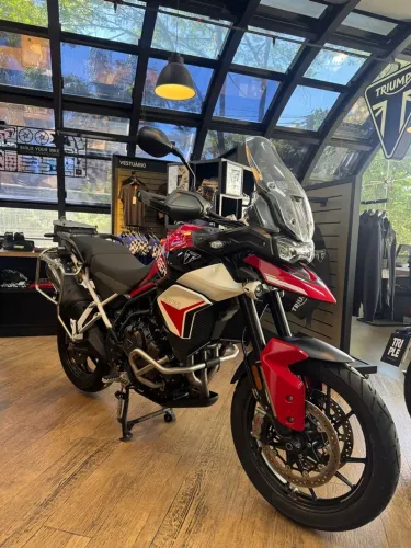 Triumph Tiger 900 GT 24