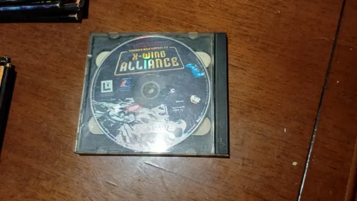 Jogo para PC: Original X-Wing Alliance - CD Duplo