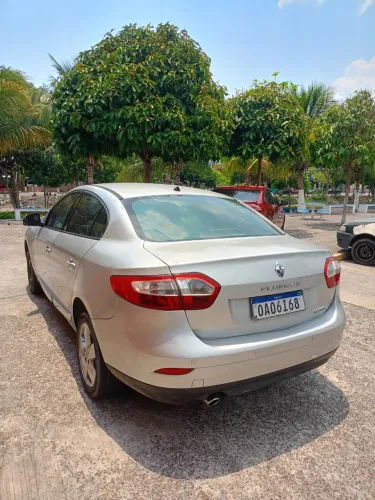 Renault Fluence Sed. Dynamique 2.0 16V Flex Aut. 2011