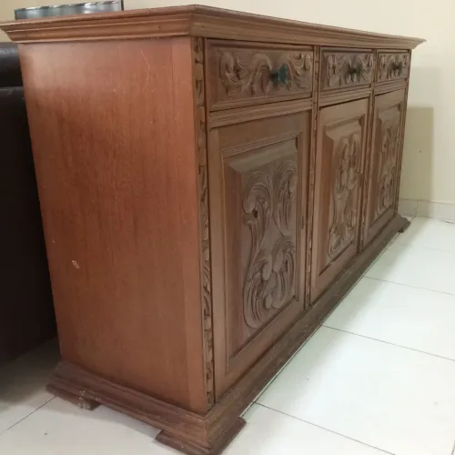 Buffet em Madeira 172Lx82Ax47P