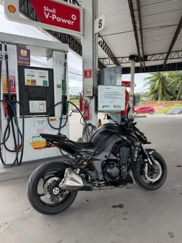 Kawasaki z1000 R edition