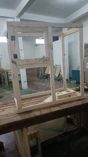 Viveiro gaiola A pronta entrega esperando um dono pra dar acabamento final