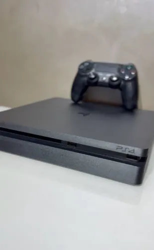 PLAYSTATION 4 (PS4) À VENDA