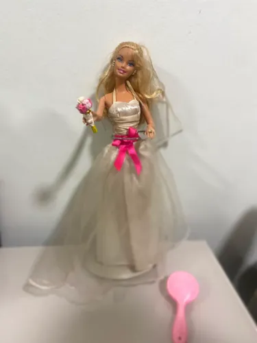 Barbie noiva boneca