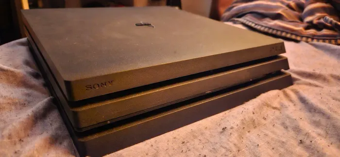 Ps4 Pro + 2 jogos