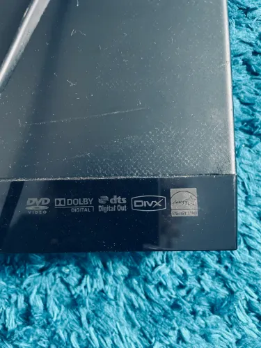 DVD player Samsung com karaokê e controle remoto