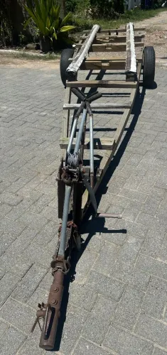 Carretinha para barco (usado)