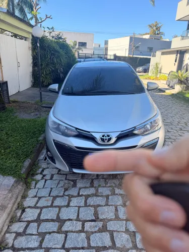 Toyota Yaris XLS Connect 1.5 Flex 16V 5P AUT 2022