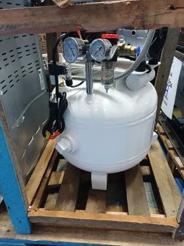 Compressor de Ar. Odontologico Evoxx