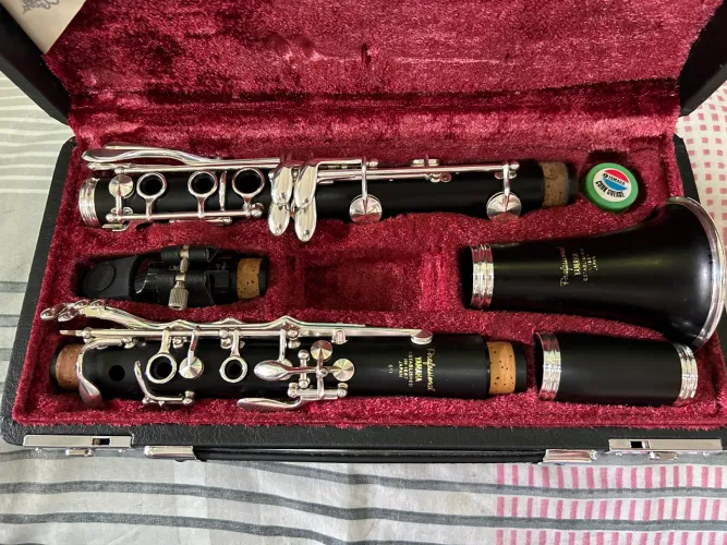 Clarinete profissional YCL-651 YAMAHA