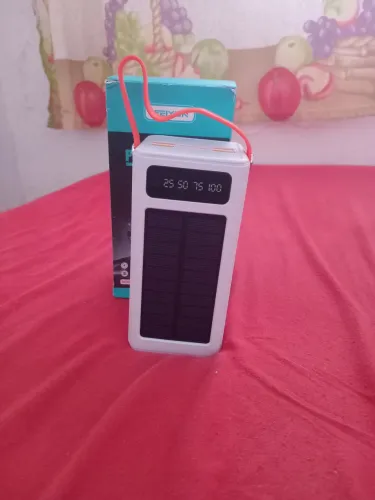 Vendo carregador portátil 50.000MAH novo zerado.