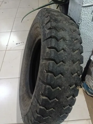 Pneu 1000/20 desapego