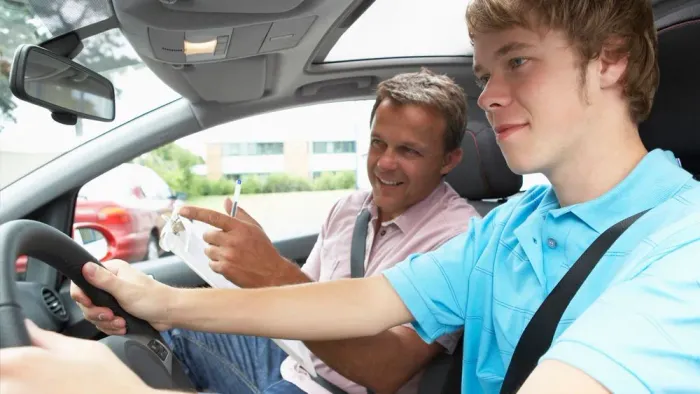 Professor para tirar carteira de carro B para MULHERES E HOHEMENS