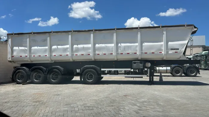 Caçamba Pastre 55 metros nova