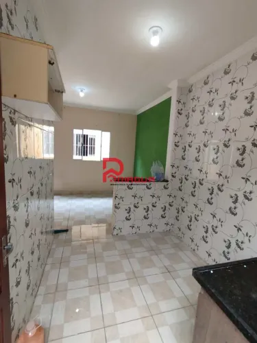 Casa de Condomínio com 2 quartos, Esmeralda, Praia Grande - R$ 250 mil, Cod: 8291