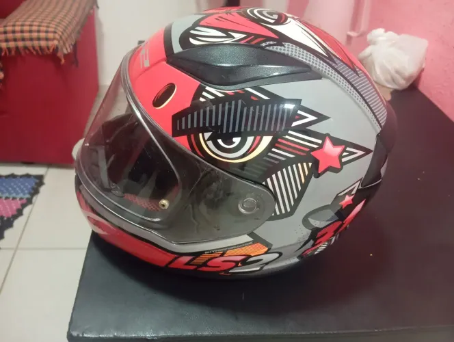 Vendo LS2 tamanho 58