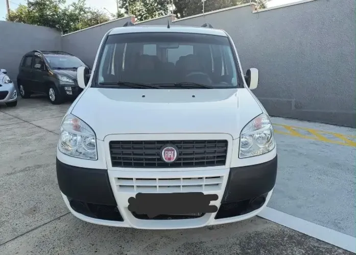 Fiat Doblo Essence 1.8 Flex 16V 5P 2017