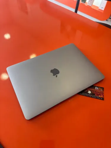 MacBook Pro 2017 a1706