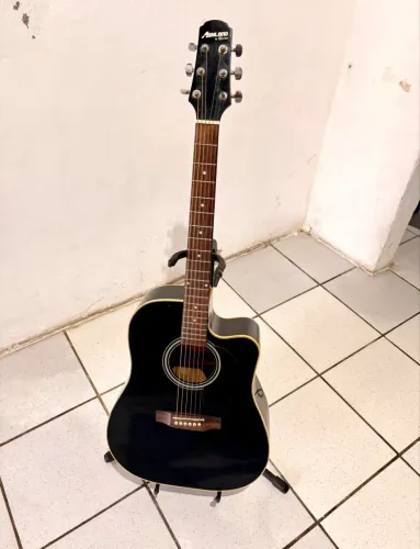 VIOLÃO NOVO