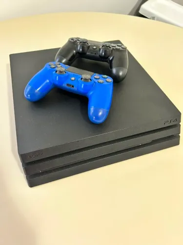 Playstation 4 PRO 500GB