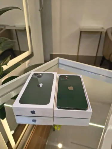 Vendo IPhone 13 - 128g
