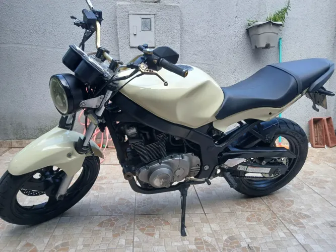 Gs500,  vendo ou troco 