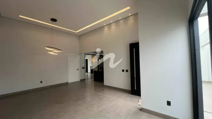 Casa com 3 dormitórios à venda, 178 m² por R$ 1.100.000 - Jardim Botânico - Uberlândia/MG