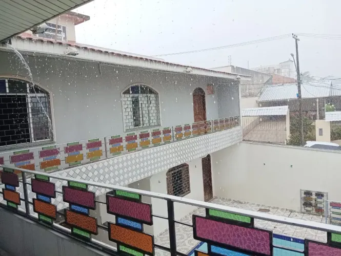 OPORTUNIDADE NO PARQUE 10 COMERCIAL OU RESIDENCIAL Rua Estrada dos Japoneses.