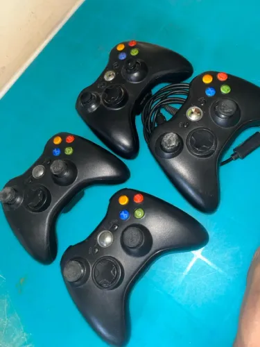 4 controles Xbox 360