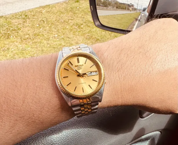 Relógio Seiko Date Just 3110