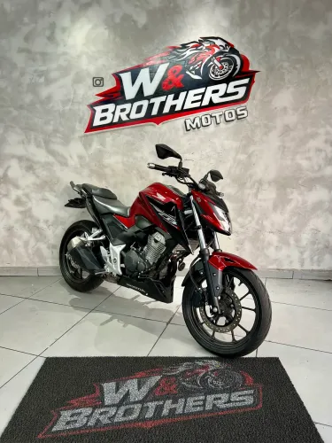 HONDA CB300F 2024