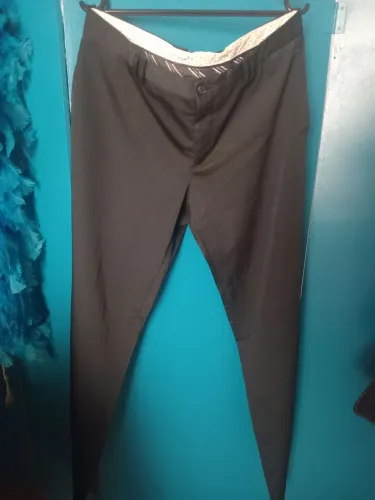 Calça preta social alfaiataria da Zara