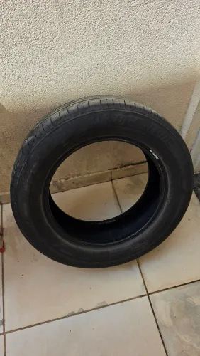 01 Pneu Bridgestone 185 65 R15 EP150