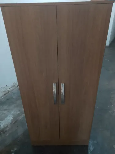 Guarda-roupas solteiro