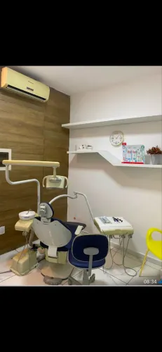 Vendo cadeira odontológica Gnatus com ultrassom acoplado